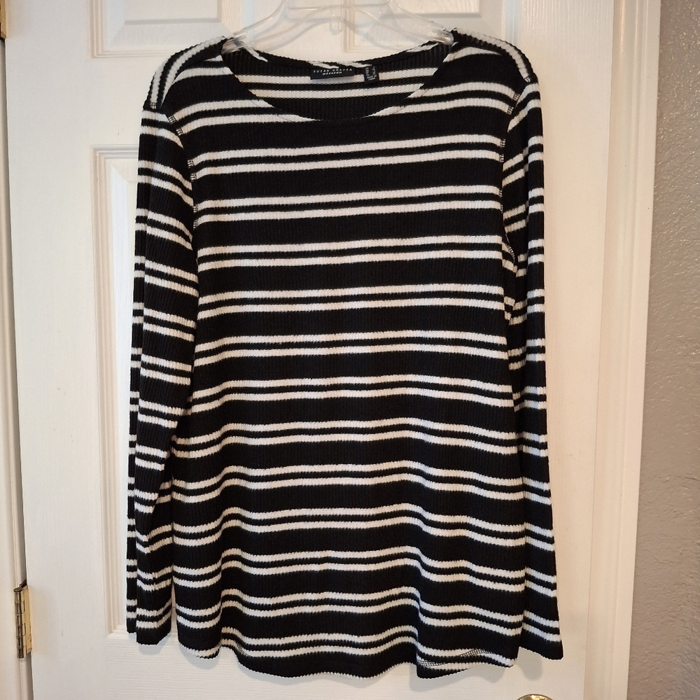 Susan Graver Weekend Black White Striped Top Shirt Size L  Soft Knit Blend Cozy